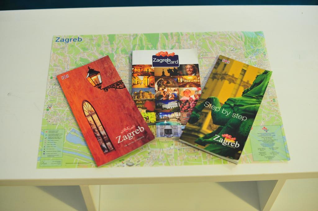 Roza Zagreb